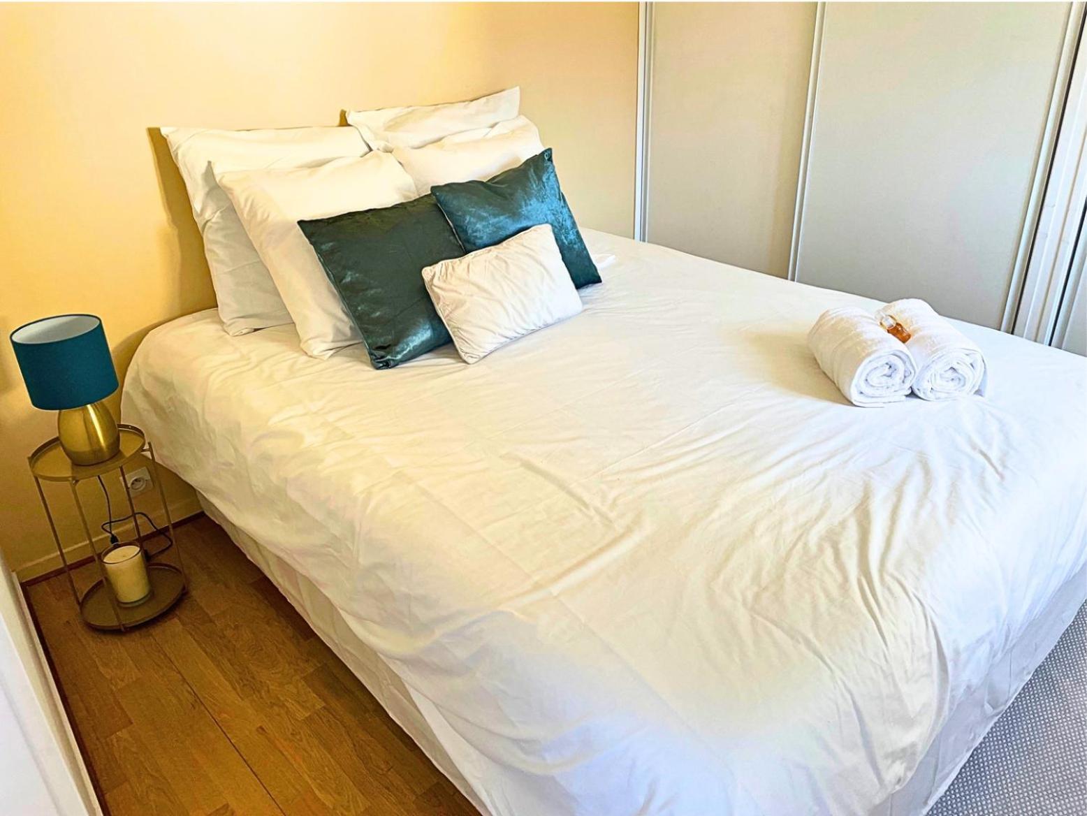 Appart Cosy Renove Avec Ac Hypercentre Nemours Exteriér fotografie